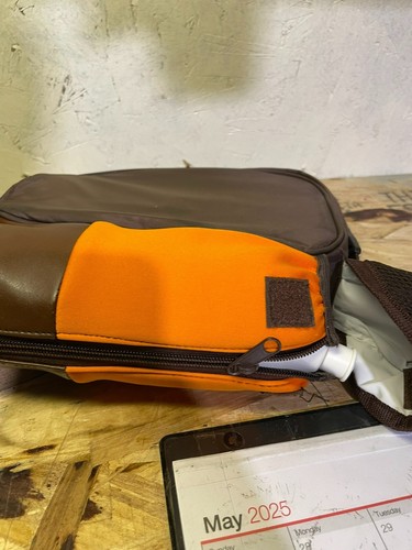 VTG Tupperware Insulated Lunch Bag Brown and Orange Zip Bottle - Picture 8 of 12