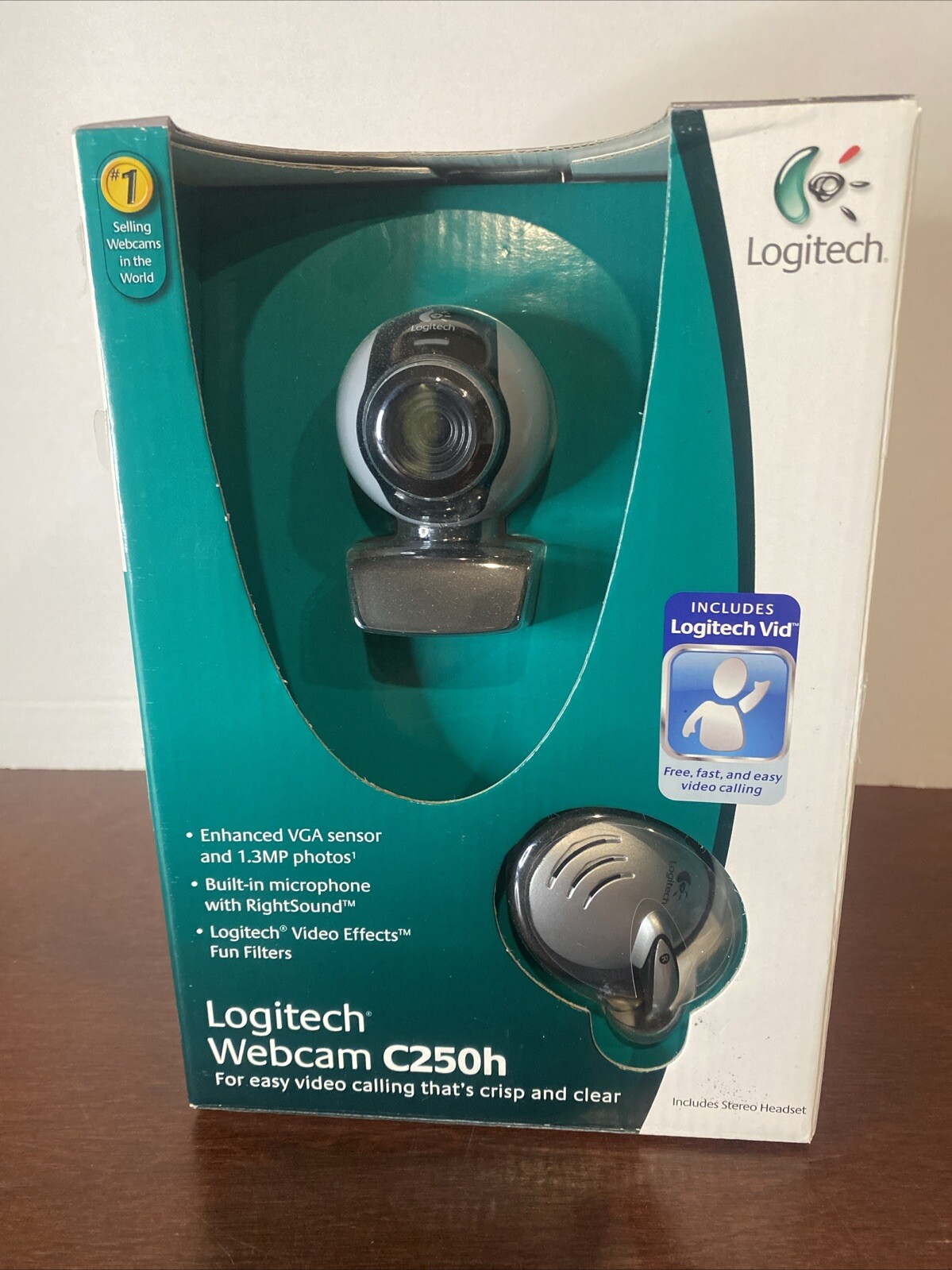 Logitech C250h HD Webcam with Wired Headset for Clear Video Calls New 🔥-image