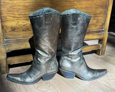 BCBGirls Bronze/Copper Metallic Western Cowboy Boots Size 8.5  Heel Needs Repair