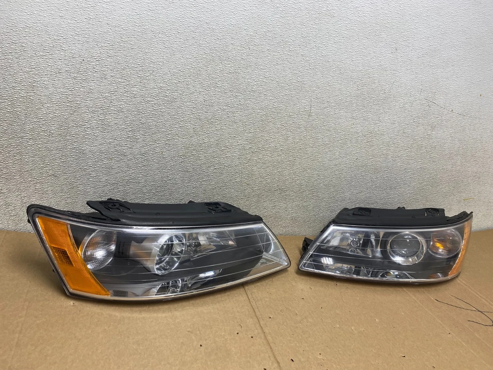 2006 to 2008 Hyundai Sonata Left+Right Side Headlights Halogen U9756 DW - Image 3 of 4