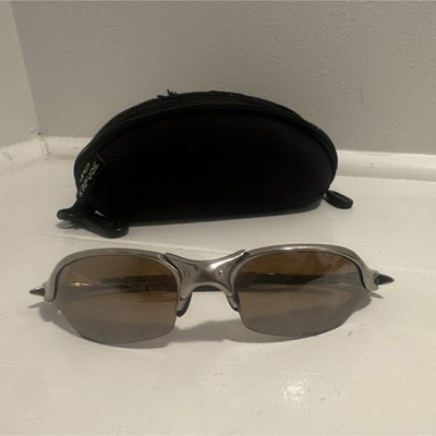   Oakley Romeo 2 X-Metal 100% authentic mid 2000s good condition used.