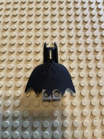 LEGO Batman Minifigure Classic 2006 Light Gray Suit 7780 7779 7782