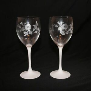 Avon Gift Collection Hummingbird Crystal Goblets One Pair NEW COA