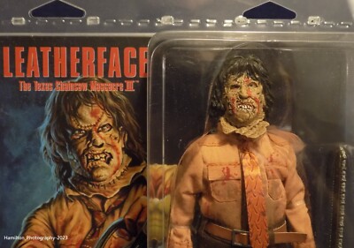 NECA Texas Chainsaw Massacre Part III Leatherface Clothed 8