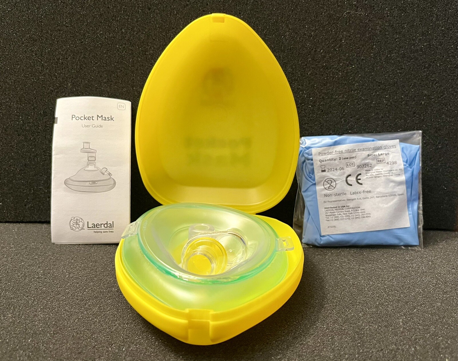 Laerdal • CPR Rescue Pocket Mask • Gloves & Instructions • Hard Case