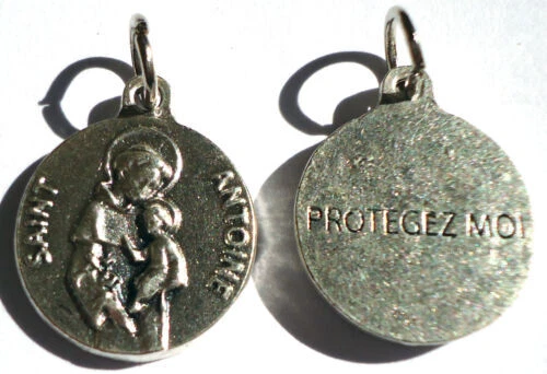 Médailles et pendentifs de dévotion