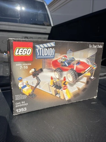 Lego Studios Car Stunt Studio / Sealed  Box Has Minor Shelf Wear 2001 #1353