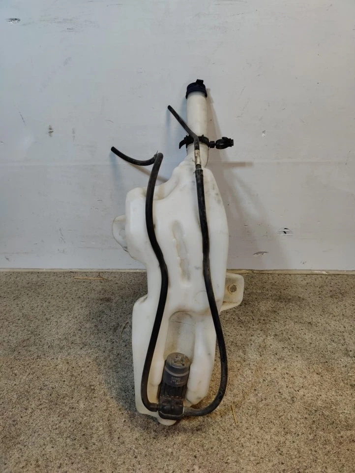 Fiat Panda 169 Washer Bottle and Pump Motor 03-11 mk2 - Image 3 of 4