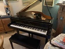 Yamaha GB1 Baby Grand Piano Gloss Black, Stool Included