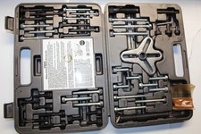 Mac Tools 43-PC. Deluxe Master Bolt Grip Set...