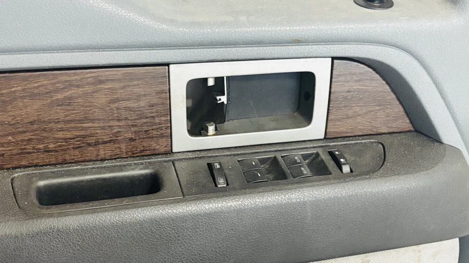 Ford F-150 2009-2014 conjunto de paneles de puertas delanteras eléctricas doble OEM madera gris Sony Foto 3 de 4