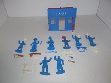 Vintage MPC Ring Hand Canadian Mounties Figures w/Jail and Accessories
