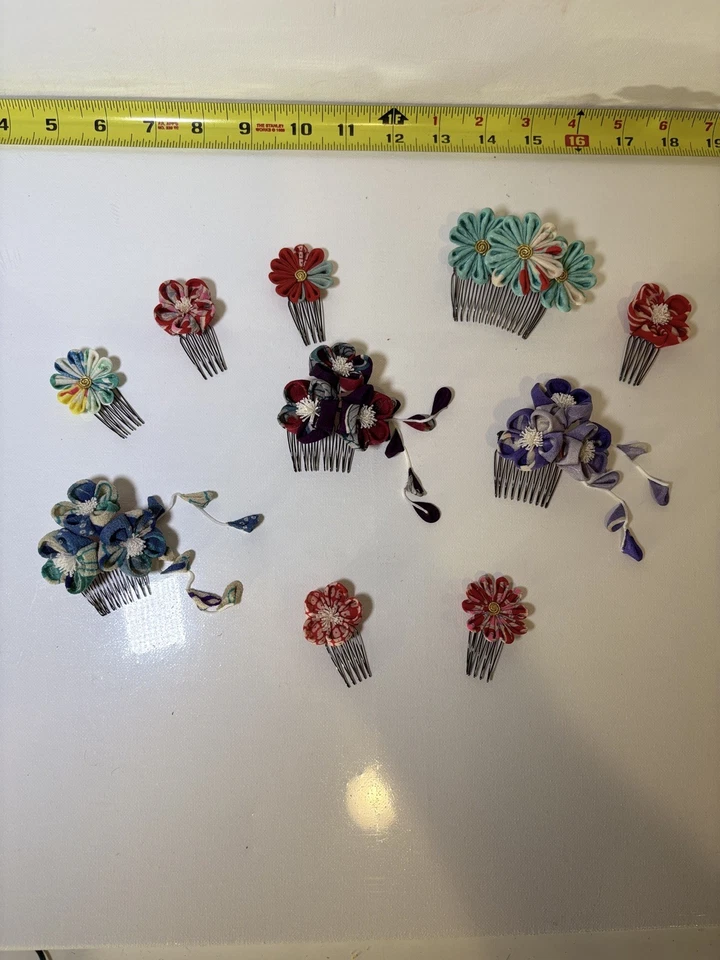 Pente de cabelo japonês Kanzashi flor na cor rosa, azul e roxo - Imagem 2 de 4