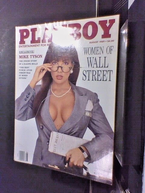 Playboy Magazine August 1989 EX Condition