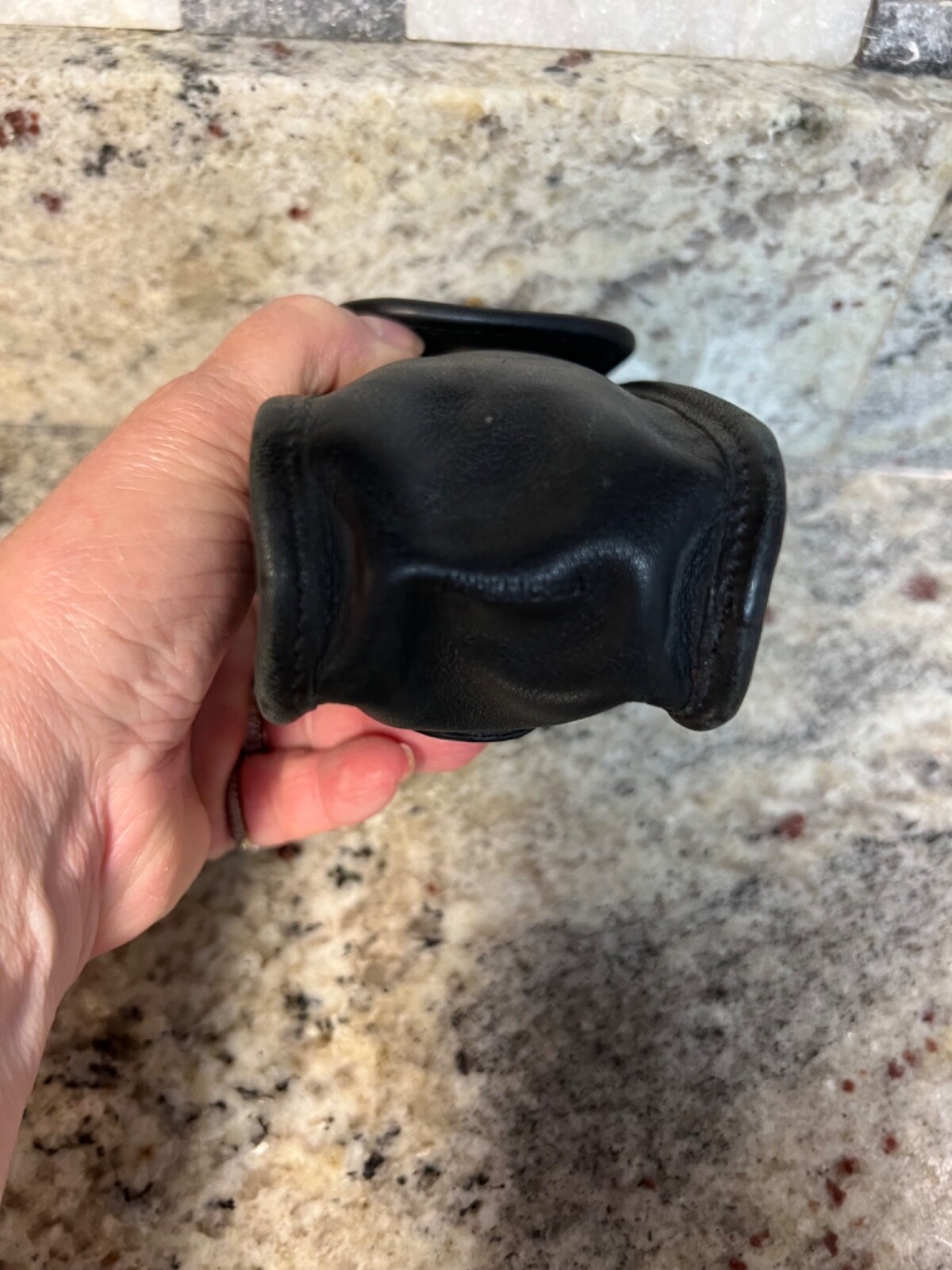 Coach Black Leather Gold Tone Turn Lock Pocket Wristl… Gem