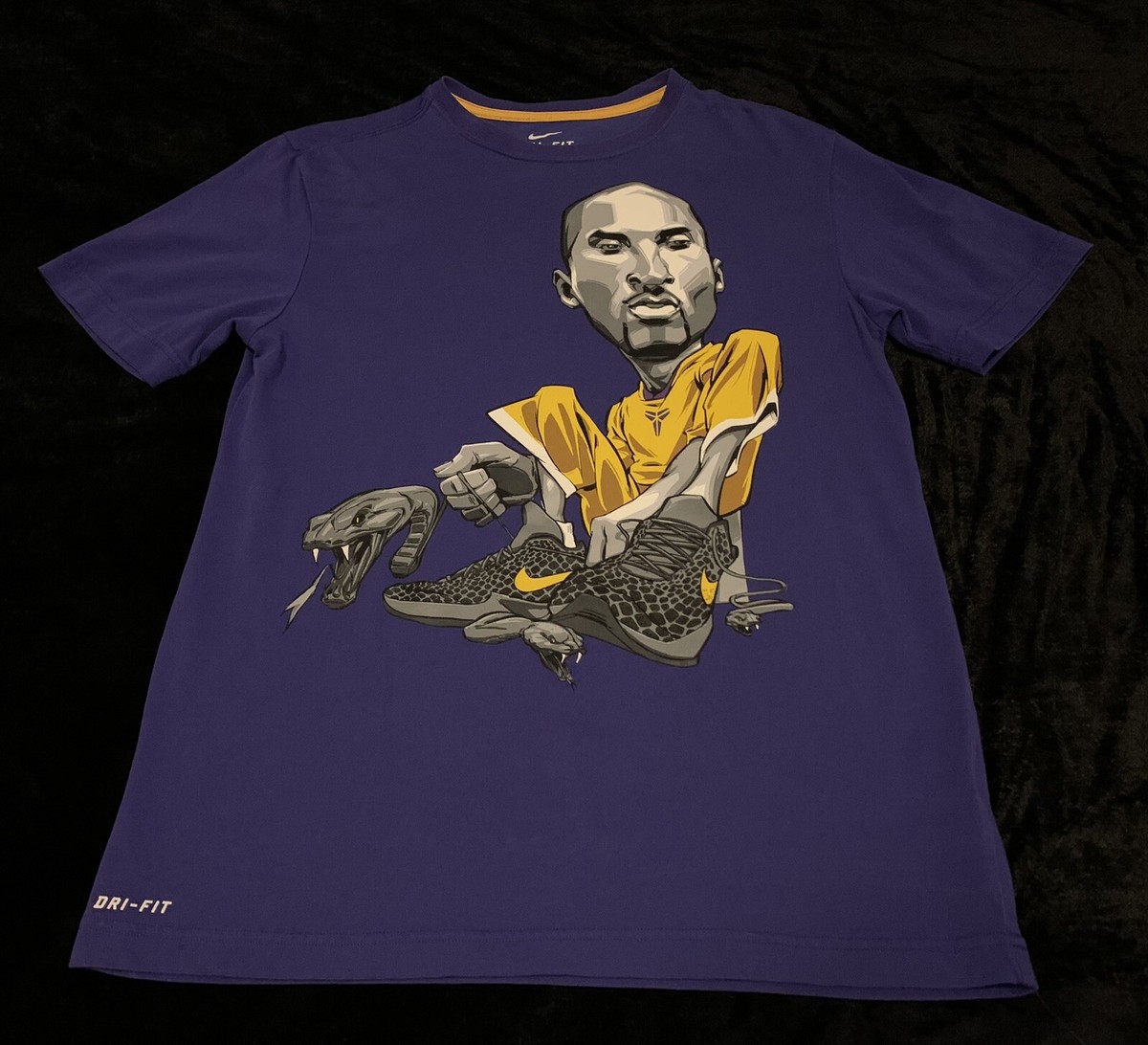 Mens Medium Nike Kobe Bryant Black Mamba Drifit Tshirt | eBay