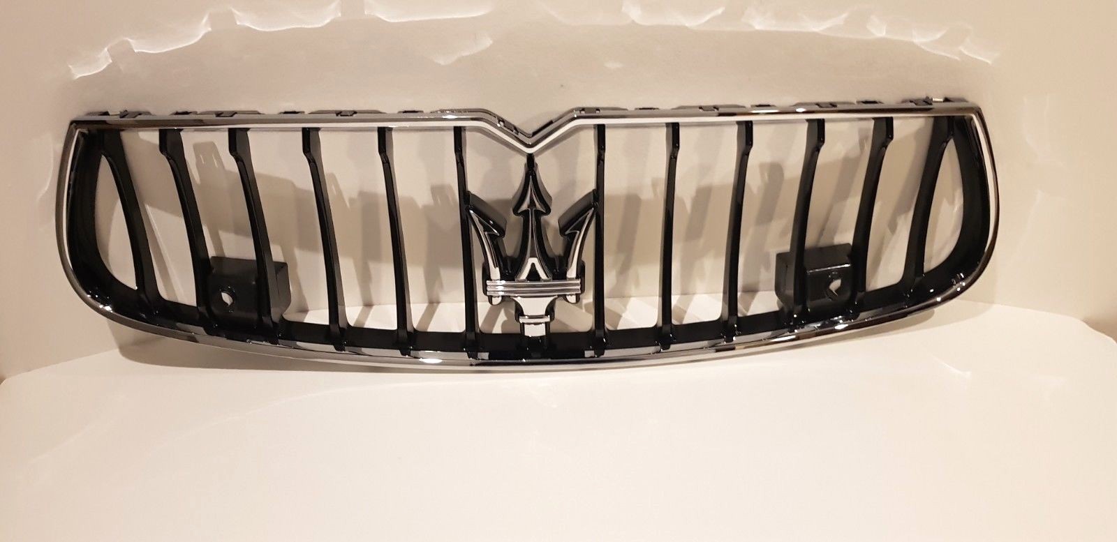Maserati Ghibli Front Bumper Grill 2014 - 2017 - Genuine
