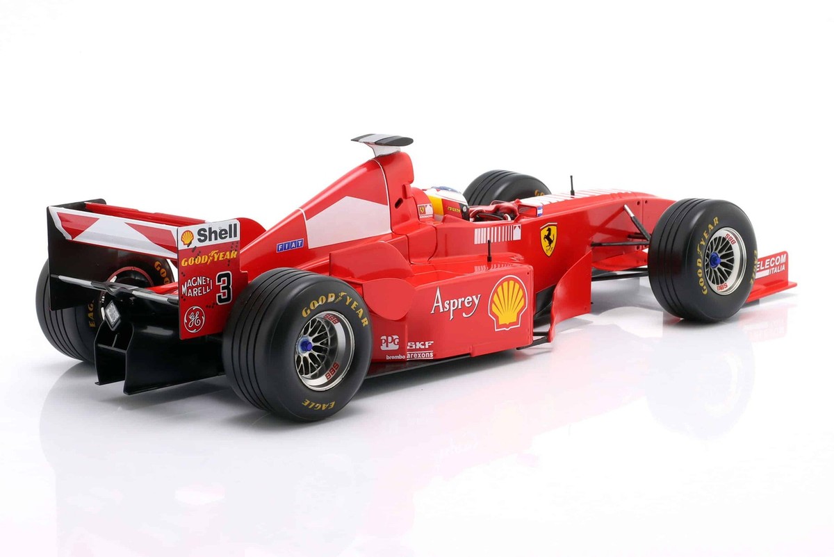 WERK83 - 1:12 Ferrari F1 F300 No.3 Michael Schumacher Winner