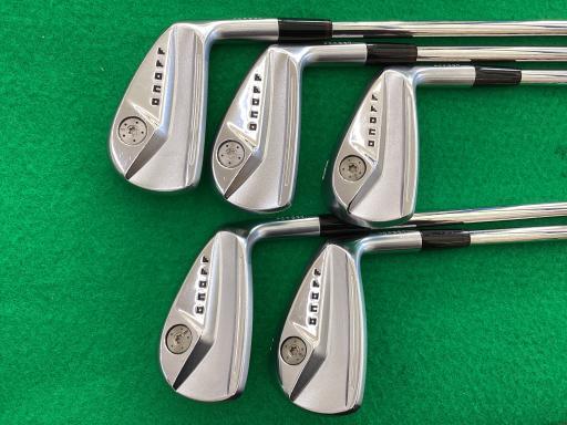 ONOFF FORGED KURO 2024 Iron Set 6-9+Pw Ns Pro Modus 3 Tour ONOFF FORGED KURO 2024 Iron Set 6-9+Pw Ns Pro Modus 3 Tour