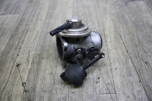 AGR Ventil 038129637 VW Polo 6N2 Bj. 2000