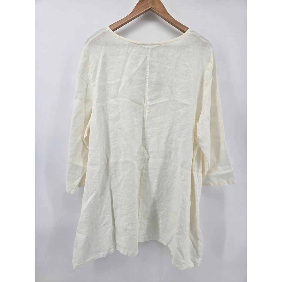 Túnica Bryn Walker linho manga 3/4 creme feita nos EUA GG - Imagem 3 de 4