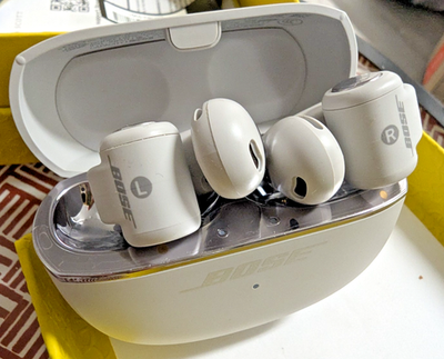 Bose x Kendra Scott Ultra Open Earbuds Limited Edition- Rhodium