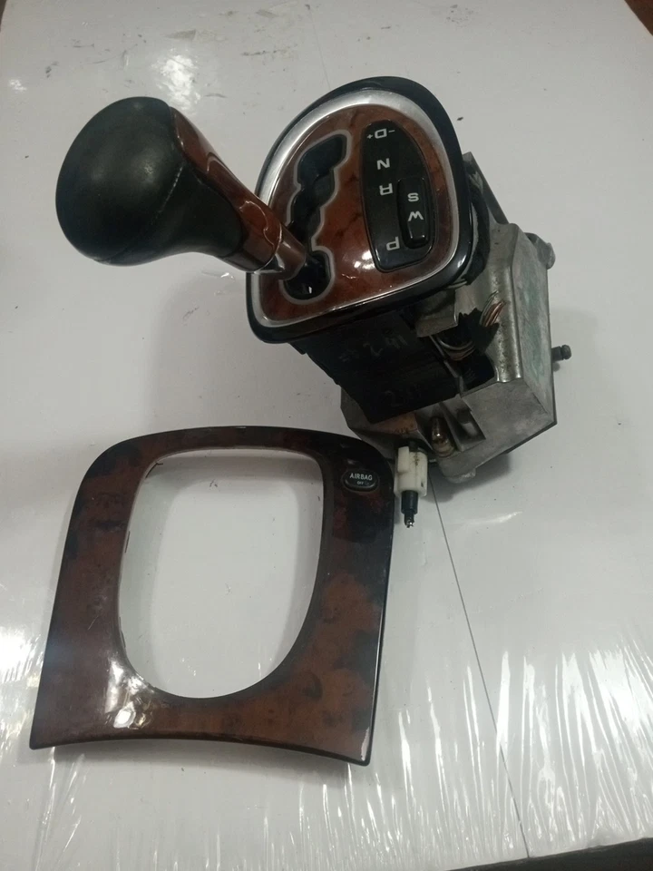 A2202570924 2001 Mercedes-Benz W220 S500 Floor gear selector Assembly 2202570924 - Image 3 of 4
