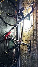 Giant Road Bike 700C S Frame Rim Brakes Drop Bars Derailleur White/Red/Black