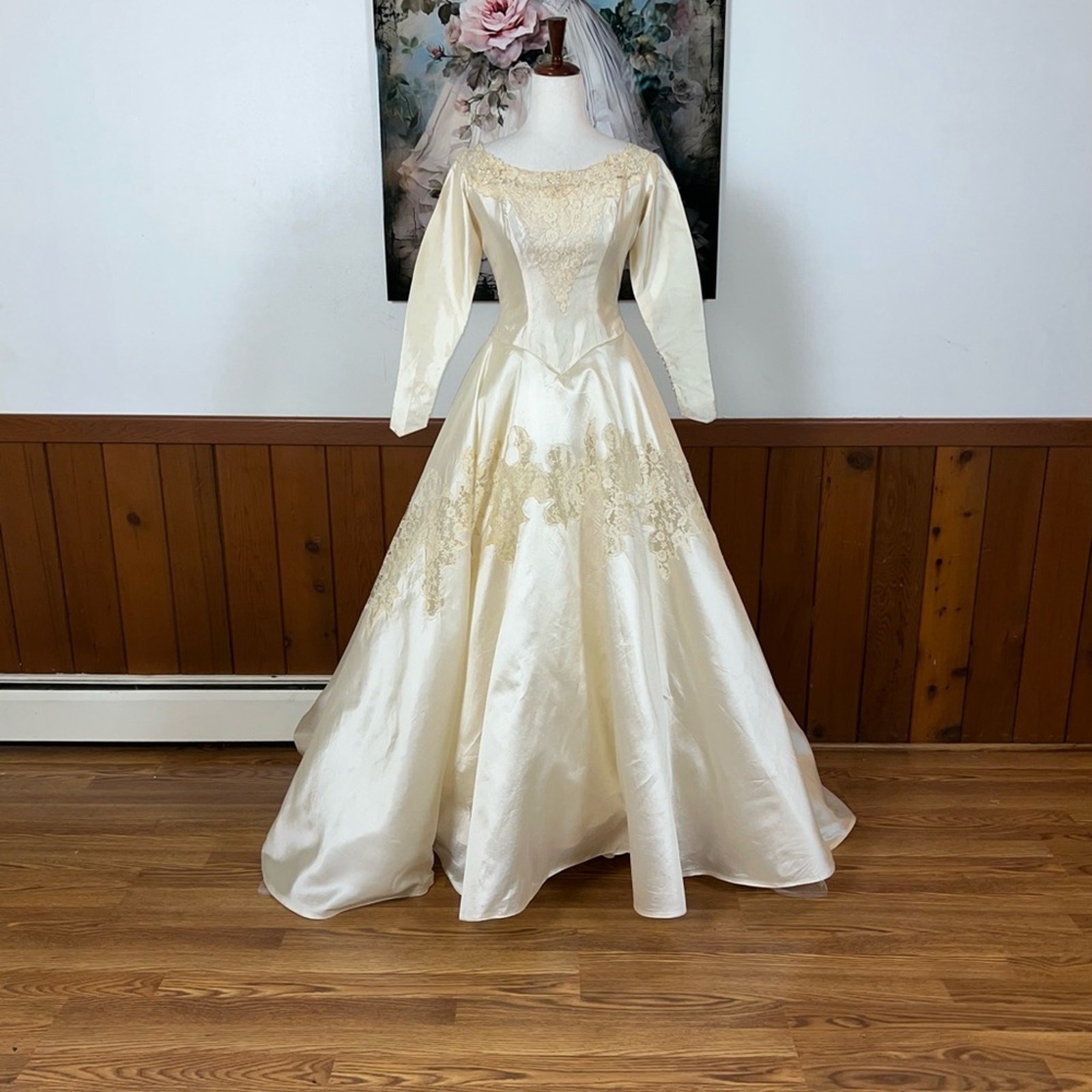 Picture 2 of 10
