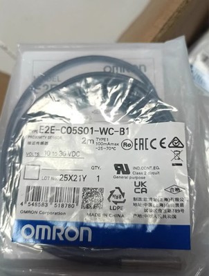 1PCS New   E2E-C05S01-WC-B1 2m Proximity Switch Free Ship *yt