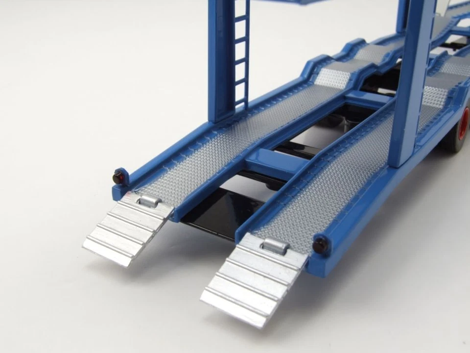 MAN Trasportatore Di Auto 1970 Blu Modello Auto 1:43 Ixo Models - Immagine 3 di 4