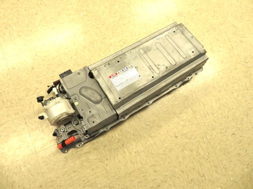 2010-2015 TOYOTA PRIUS HYBRID BATTERY PACK 2ZRFXE G9280-76010 LEXUS CT200H JDM