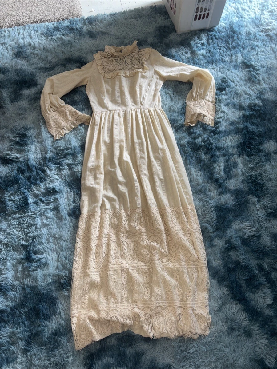 vintage cream lace dress Ivory Victorian Dresses for Women for sale Ivory Cotton Mini Dress Made from pleated dotted house of cb white lace dress Blue dress yellow shoes Color:Hot Pink/White
