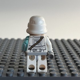 LEGO Star Wars Jek-14 with Stormtrooper Helmet, Minifigure sw0571 Set 75051 2F