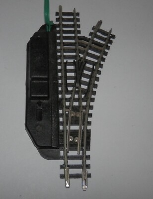 Bachmann N Scale 4.5 Straight 30° Curve Remote Switch Right #7552