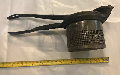 Vintage/Antique Silver & Co. N.Y. Vegetable Masher Potatoe Rice 11.5 
