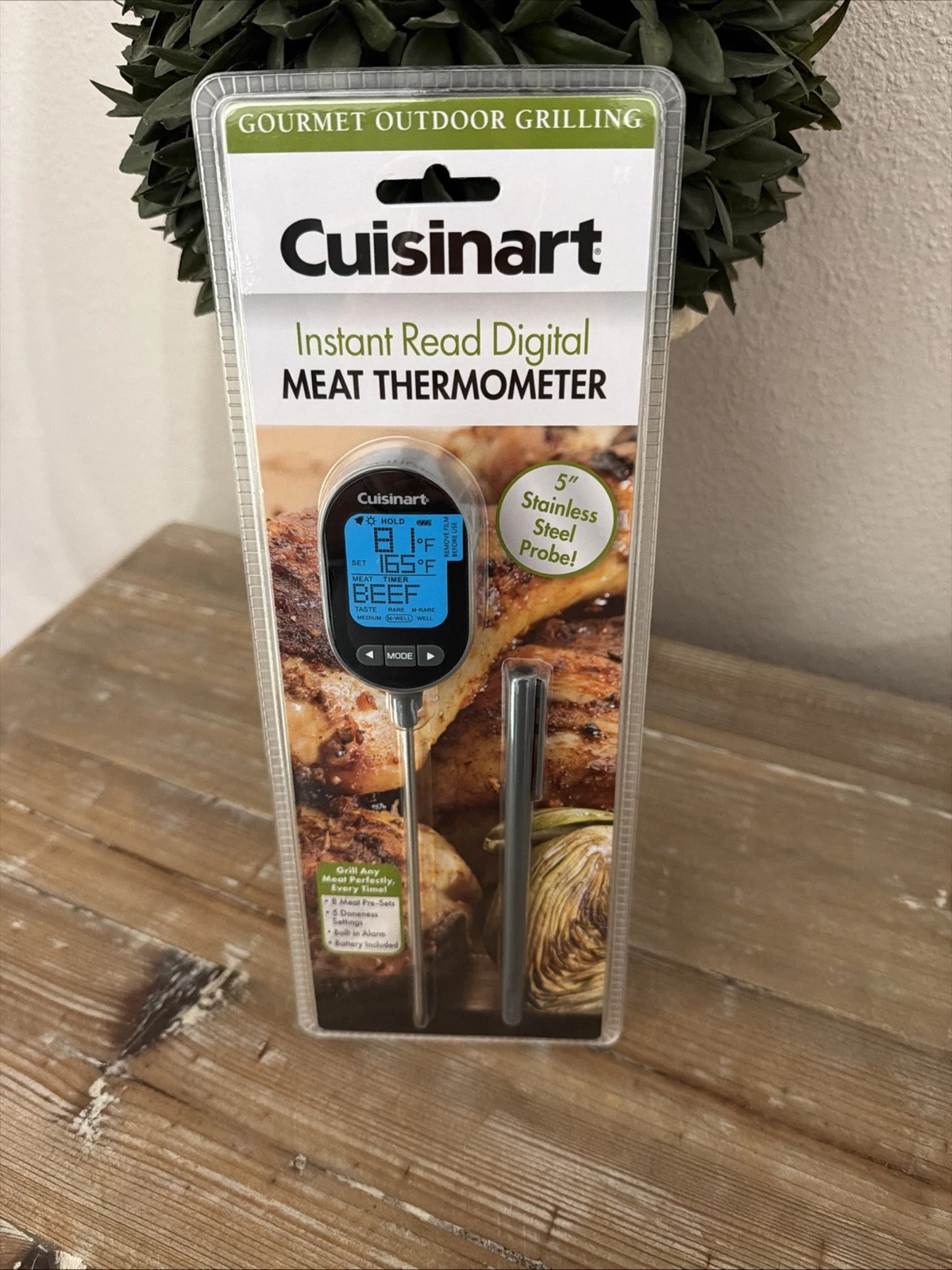 Cuisinart Instant Read Digital Meat Thermometer 5" Cover Incl 8 Meat Presets NEW
Opens in a new wind