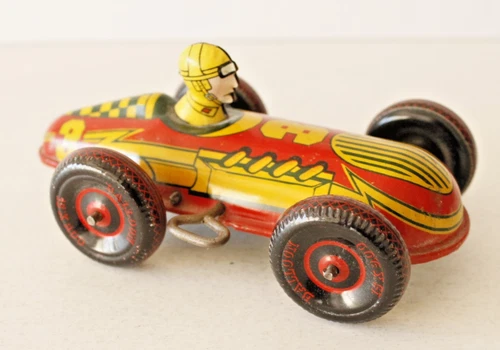 VINTAGE 1930/1940  MARX TIN LITHO WIND UP #3  RED RACE CAR WITH DRIVER 6"  (W)