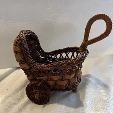 Small Vintage Wicker Basket Baby Doll Carriage Stroller Decoration Display