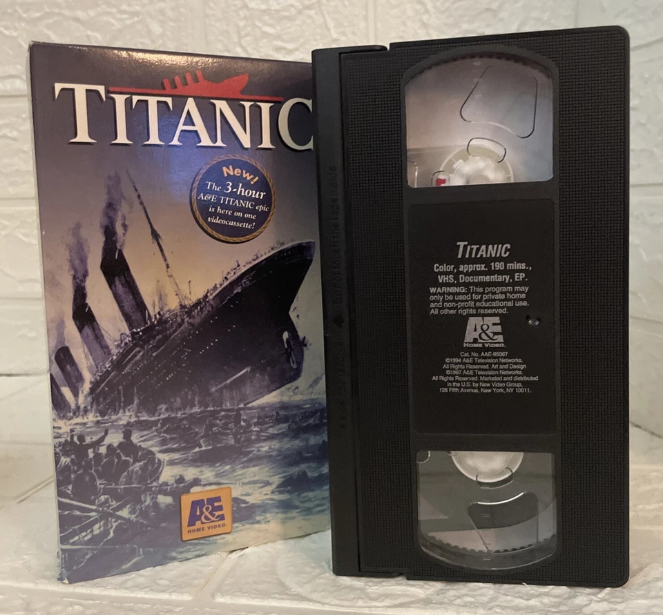 Titanic (VHS 1994) Documentary 190 mins -A&E Home Video -VGC - FSH! - Image 3 of 4