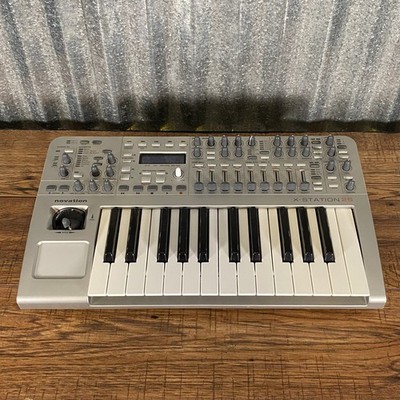 Novation X Station 25 Key 8 Voice Synthesizer and USB Interface | eBay
