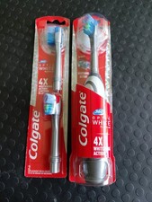 Colgate 360 Sonic Optic White + 2 Refills Bat...
