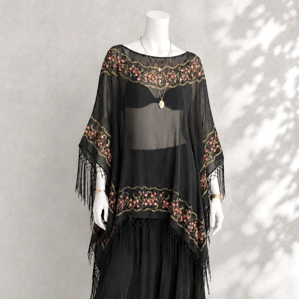 Vintage Y2K Whimsigoth Poncho Top 1X Black Floral Fringe Fairycore Zero Zero
Opens in a new window o