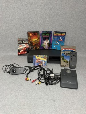 Phillips CDI 220 Console Interactive Compact Disk Player Remote Accessories Game