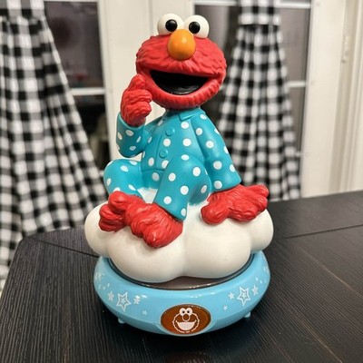 Sesame Workshop Elmo Light Up Night Light Figurine Pajamas Cloud 2019 EUC