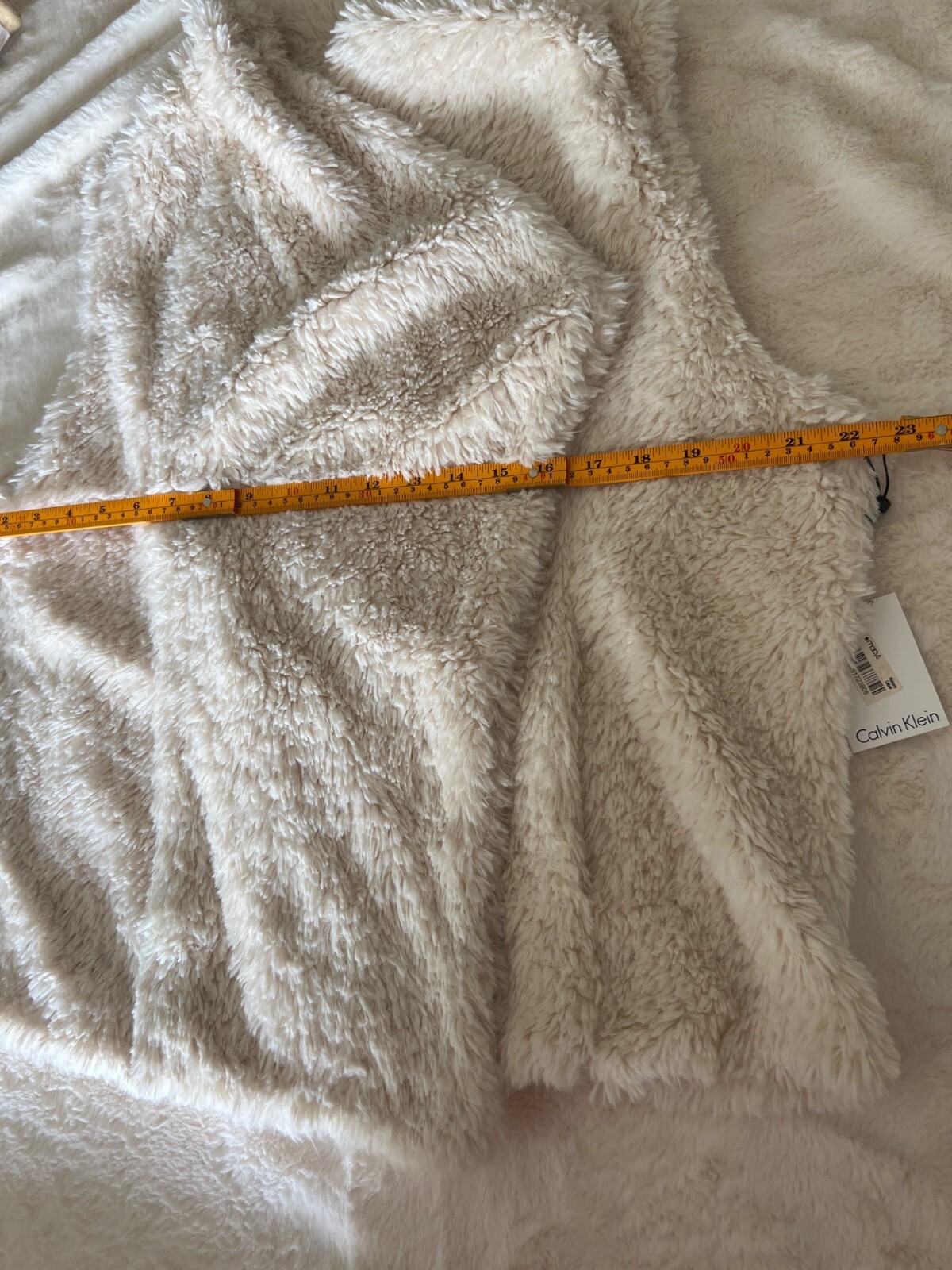 Calvin Klein Faux Fur Vest - Size XL - NWT - Cream White - MSRP $109.50 thumbnail 6