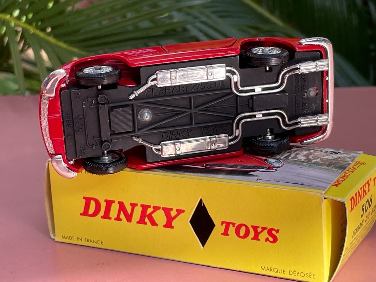 Dinky Toys boîte repro 506 ferrari 275 GT Dinky Toys boîte repro 506 ferrari 275 GT