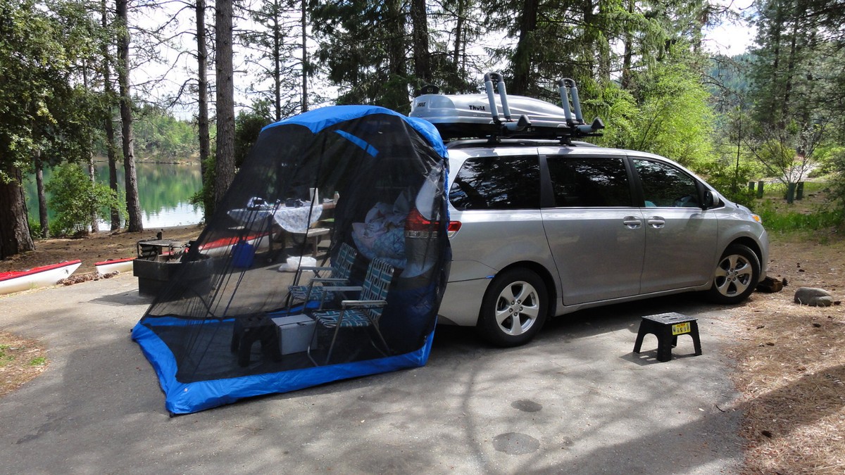 TailVeil SUV Minivan Tent w/rainfly stuff sack and tent stakes | eBay
