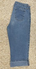Riders By Lee Capris jeans Women's Size 14 Mid Rise Stretch Denim 30x19 