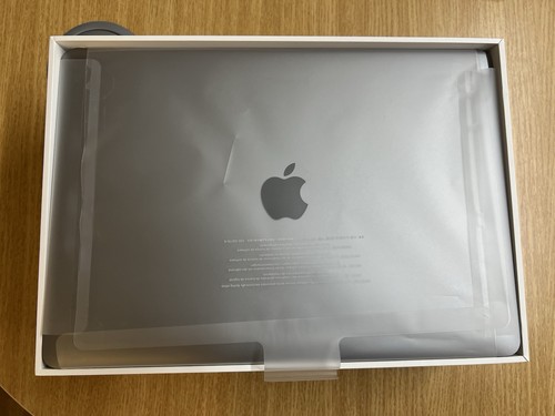 Apple MacBook Air M1 - 13” - 256GB SSD - 8GB RAM - Space Grey – Original Box - Picture 2 of 16